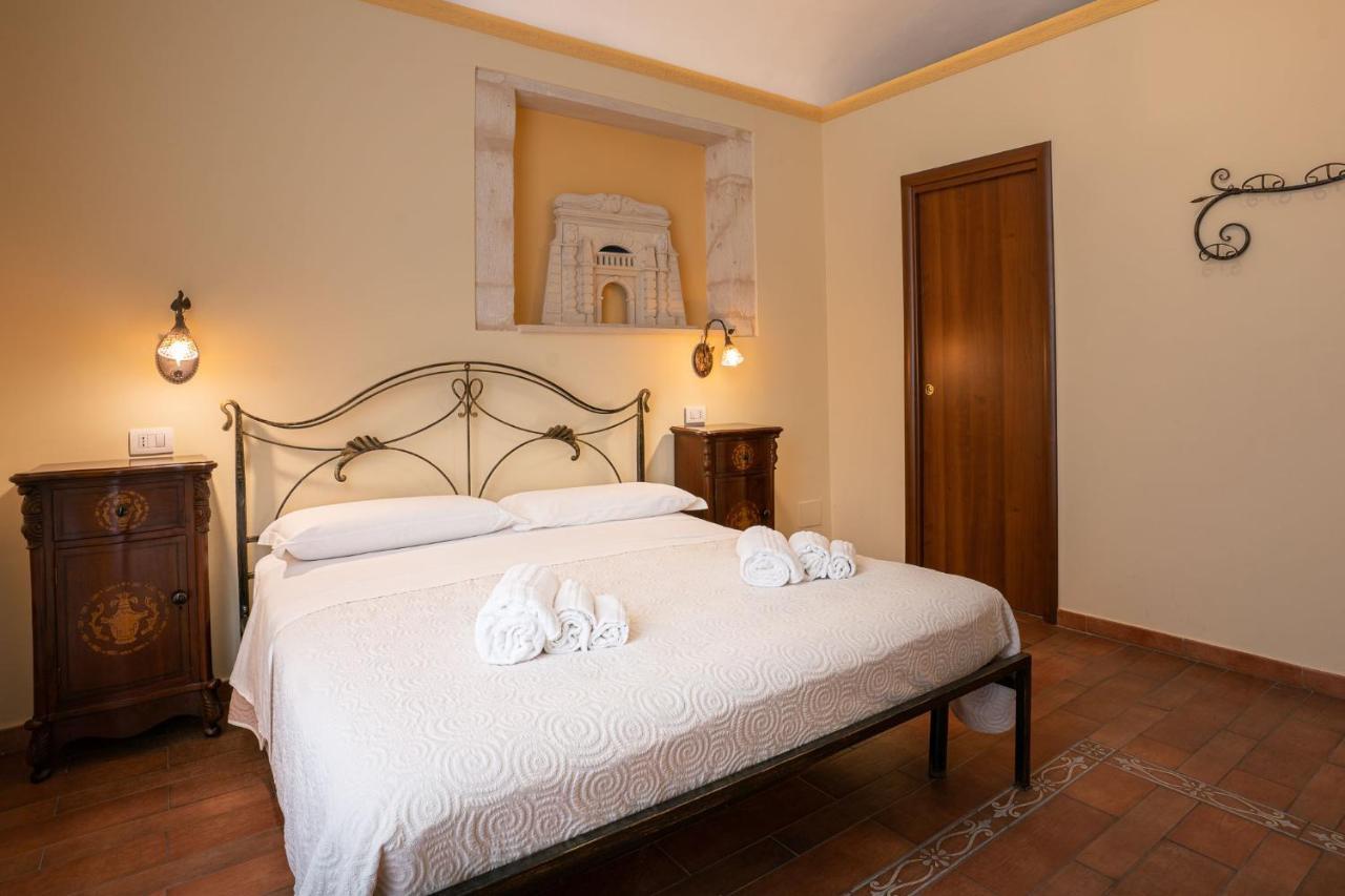 Ares Rooms Ortigia Сиракузы Экстерьер фото