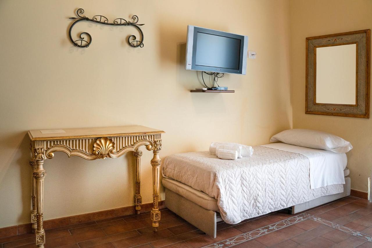 Ares Rooms Ortigia Сиракузы Экстерьер фото